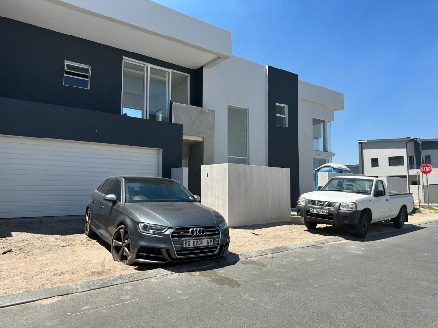 4 Bedroom Property for Sale in Sandown Western Cape